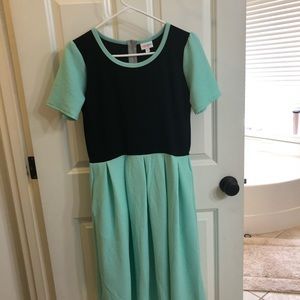 LulaRoe Amelia